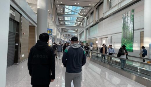 動員逃れたロシア人５人、韓国の空港で足止め