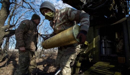 ロシア軍阻止に弾薬１００万発必要　ウクライナ国防相